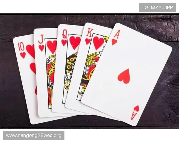 如何通过看四张牌抢庄牛牛提升你的游戏胜率和娱乐体验